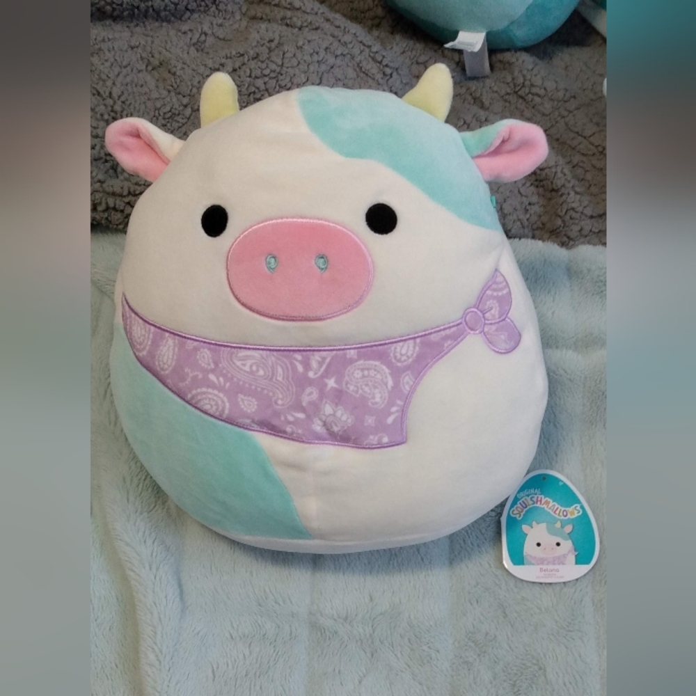 Belana 10" Squishmallow